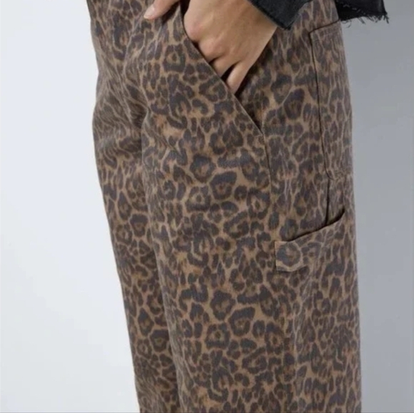 Noisy May Women’s Brown Leopard Print Straight Leg Pants | Size Large | NWOT - Picture 10 of 11